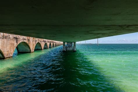 Driving through the Florida Keys Stock Photo - Image of dock, boats: 122972856