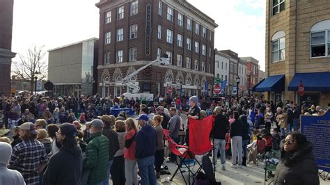 76th Annual Salisbury Christmas Parade Returns to Downtown Salisbury