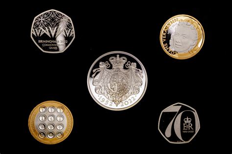 Royal Mint releases new coins for Queen’s Platinum Jubilee | The ...