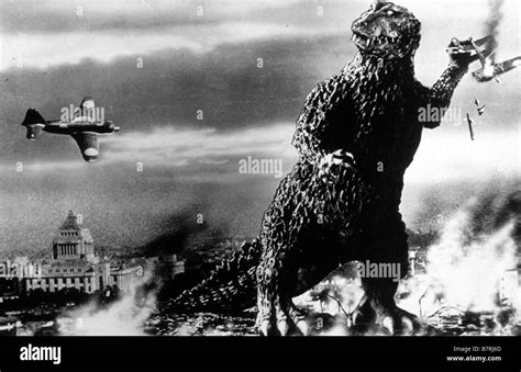 Godzilla 1954 japan hi-res stock photography and images - Alamy