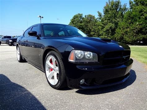 Introducir 55+ imagen 2008 dodge charger srt8 specs - Abzlocal.mx