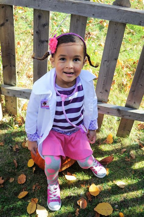 Taste{Full}: The Doc is In: Semi-DIY Doc McStuffins Costume. | Doc mcstuffins costume, Doc ...