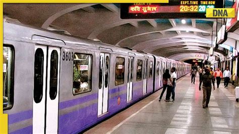 Durga Puja 2022: Kolkata Metro to run more trains on weekends for shoppers