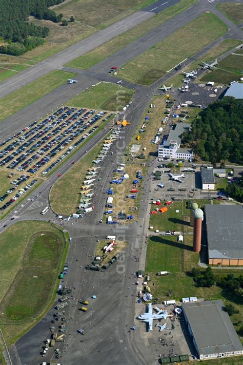 Aerial photograph Berlin - Airfield party on Museum building ensemble Militaerhistorisches ...