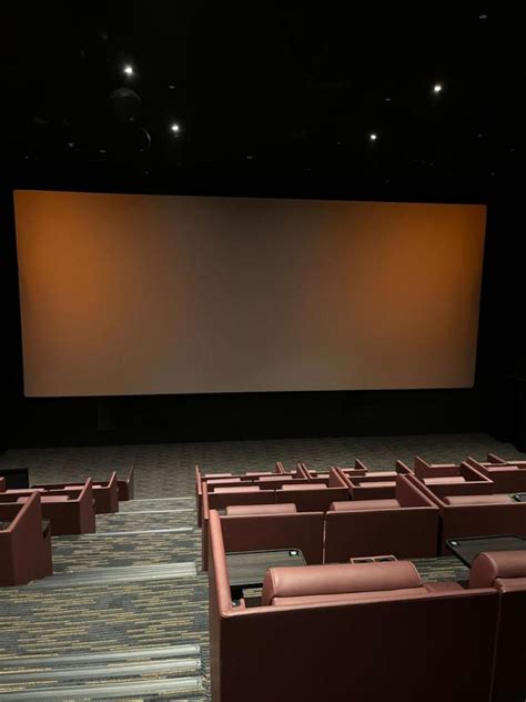 Best Cinema in Abu Dhabi - ReviewAE