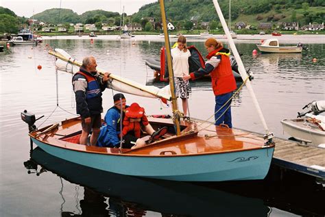 Wayfarer | Sailing dinghy, Dinghy boat, Dinghy