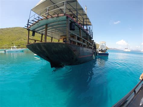 Willy-T and Norman Island BVI Charters - Midnight Sun Day Charter Boat ...