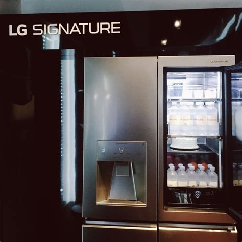 How To Organize Your Fridge + Testing The LG SIGNATURE InstaView ...