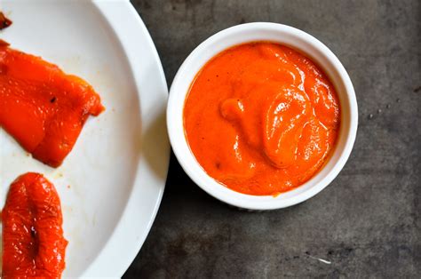 Roasted Red Pepper Pizza Sauce — MAKE THIS