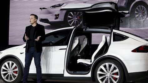 Elon Musk’s Fans Just Took a Big Hit as Tesla Shares Tank - The New ...