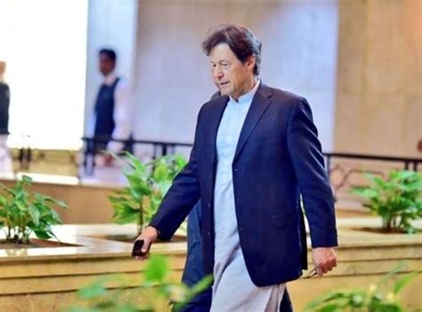 Pakistan: PM Imran Khan's trouble deepens as more allies abandon PTI ...