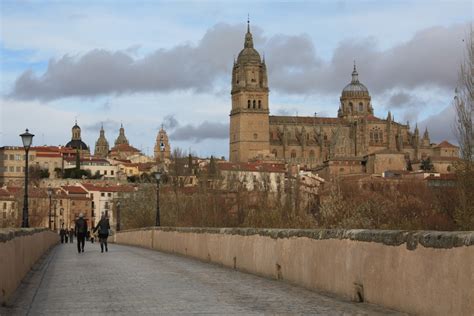 Clima Salamanca: Temperatura, Climograma y Tabla climática para ...