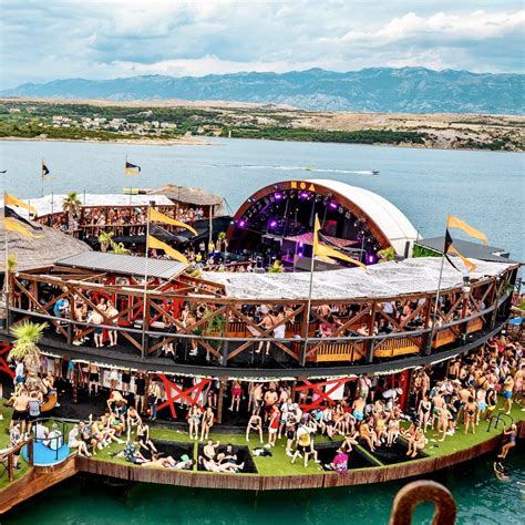 TOP TEN MUSIC FESTIVALS IN EUROPE