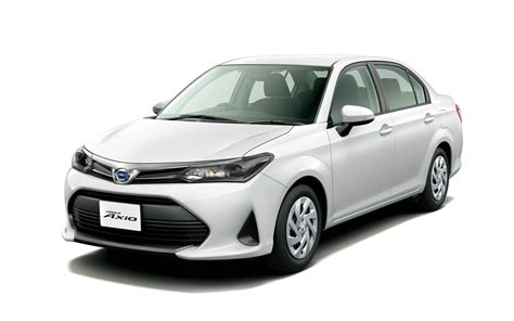 Corolla Axio и Corolla Fielder 2023 получили обновление