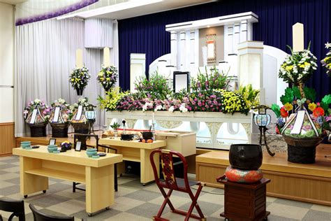 Japanese Funeral Etiquette: 7 Things You Should Note - tsunagu Local