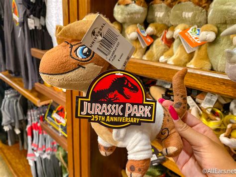 9 Best Souvenirs to Buy at Universal Orlando - AllEars.Net