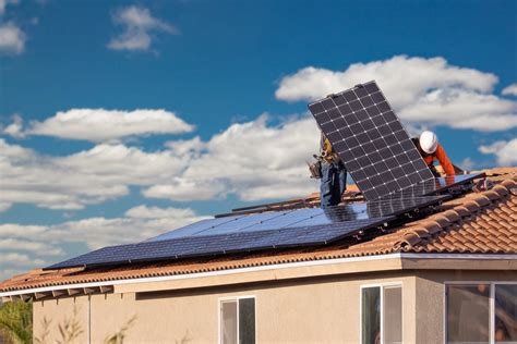 5 Best Types Of Solar Panels (Pros & Cons Compared)