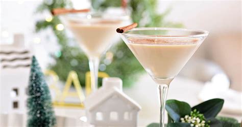 Baileys Martini with a Vanilla Twist - TidyMom®