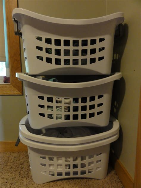 Sterilite® Stacking Laundry Baskets Review