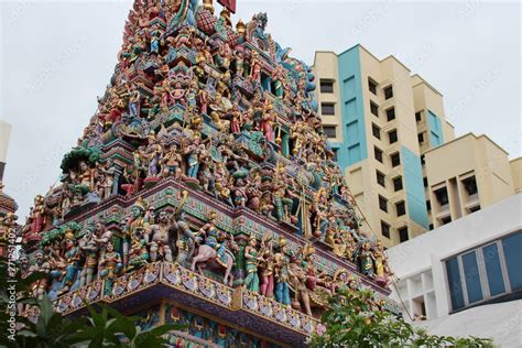 hindu temple (Sri Veeramakaliamman) in Singapore Stock Photo | Adobe Stock