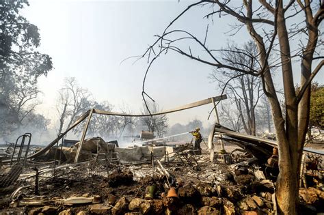 California fire season sets records, more damage expected | Honolulu ...