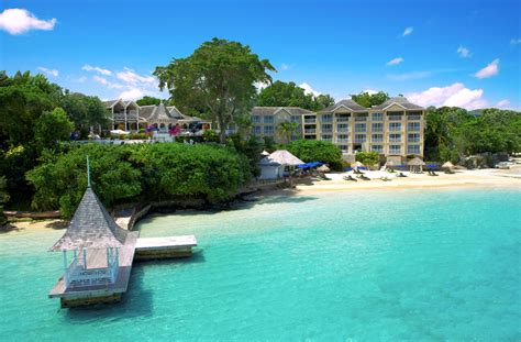 Luxury Jamaica Holidays | Sandals Royal Plantation | Flagstone Travel