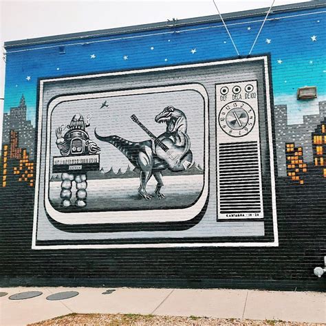 10 Classic Deep Ellum Murals Guide