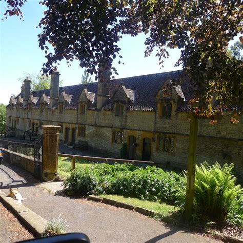 Pictures of East Coker Almshouses, Somerset - See Around Britain