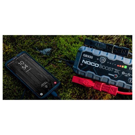 NOCO GBX55 Boost X 12V 1750A Jump Starter | Automotive Superstore