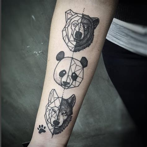 Amazing (Partially) Geometric Tattoo by Lucas Martinelli | Tatuajes geométricos de animales ...