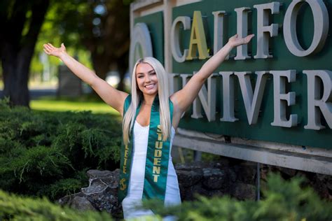 Sac State Graduation Photos with Brooke | Grad Photos Sacramento State