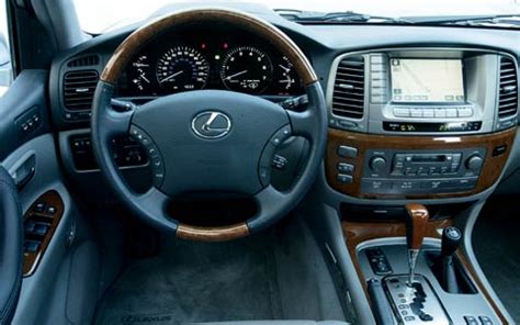 Car trends | Car gallery: Lexus LX470 Four-Wheel-Drive