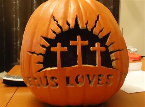 Strikingly intricate Jack-o-Lanterns for Halloween - HomeCrux | Pumpkin carving, Pumkin carving ...