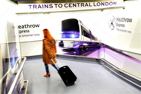 Heathrow Express Train – Stock Editorial Photo © lucidwaters #73522997