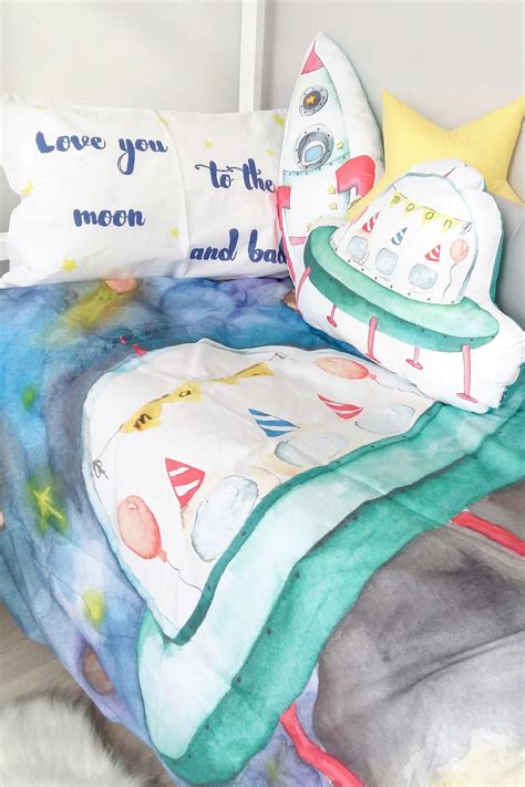 Spaces Bedding set | Space bed set, Kid room decor