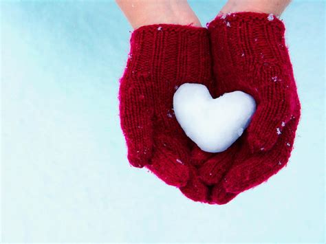 Snow heart hd wallpaper ~ The Wallpaper Database