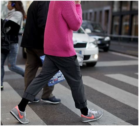 How to Easily Wear Pink Trainers this Season | Best casual shoes, Cool t shirts, Mens pink trainers