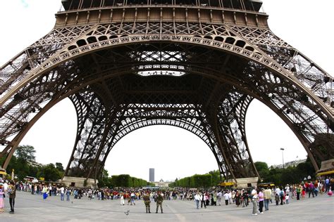 Eiffel Tower | Attractions in Tour Eiffel, Paris