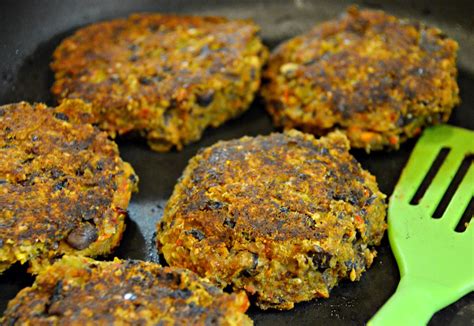 Processed Free and Me: Black Bean Veggie Burgers