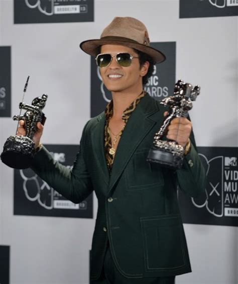 Bruno Mars to Perform at Super Bowl XLVIII: Fans React