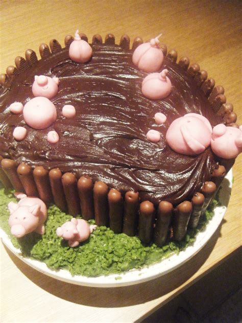 Pigs in Mud Cake… in 2021 | Pigs in mud cake, Mud cake, Pig in mud