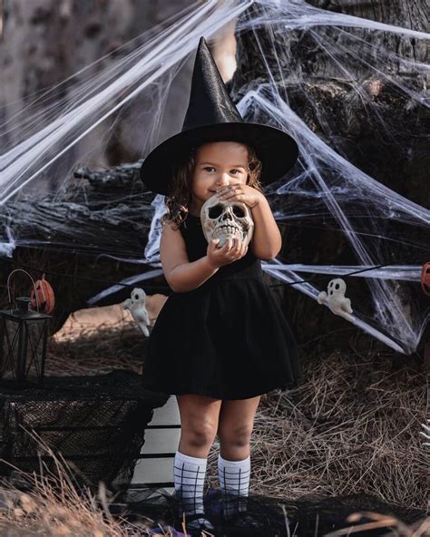 halloween-photoshoot-ideas-for-kids-8 - K4 Fashion