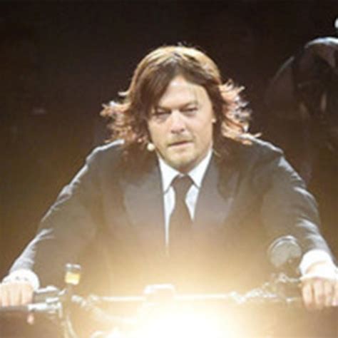 Walking Dead Premiere Pics: Norman Reedus Rides Motorcycle!