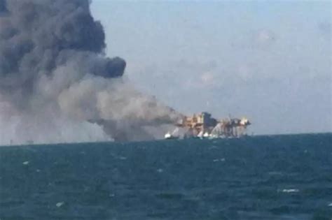 Two Missing Following Oil Rig Explosion [VIDEO]