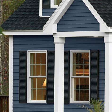 Blue Vinyl Siding Homes : Try different vinyl siding styles, as well.