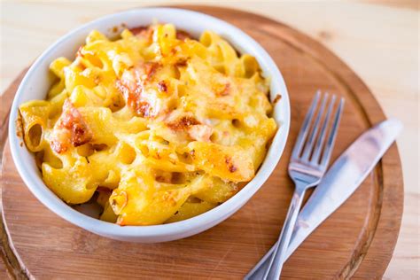 Spicy Bacon Macaroni and Cheese | Gordos Cheese Dip