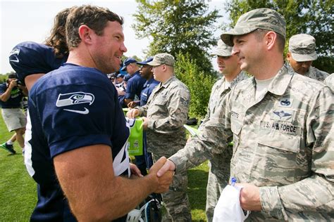 Former Green Beret Nate Boyer set to make Seahawks debut | The Seattle Times