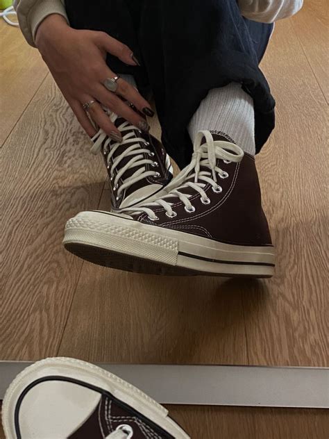 finally got my brown converse :3 | Brown converse, Trendy shoes, Brown ...