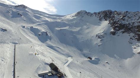 NZ's Lake Ōhau Lodge & Ōhau Snow Fields Can Now Be Yours