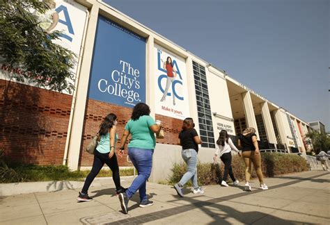 Classes canceled at L.A. City College after fatal stabbing - Los ...